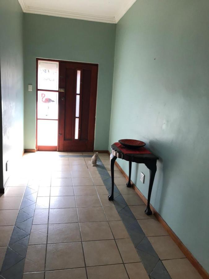 פורט אליזבת' Riverfront Homestay מראה חיצוני תמונה