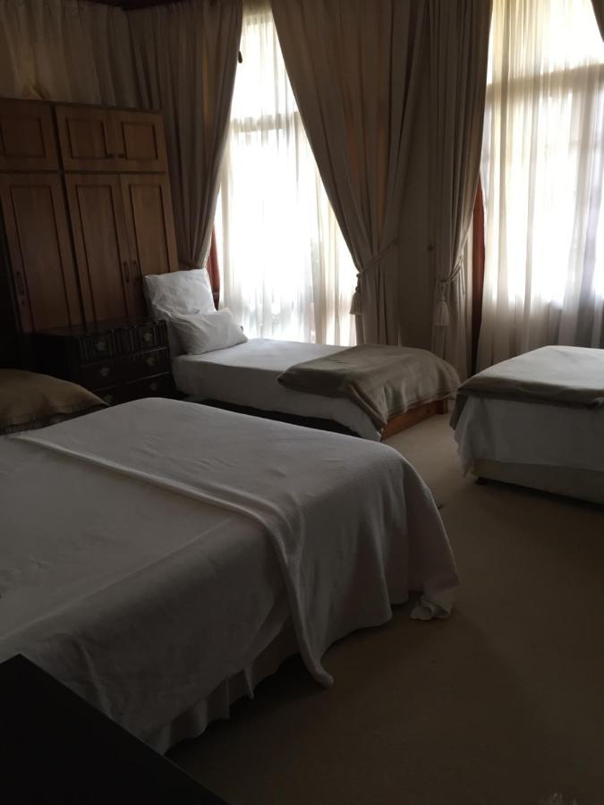 פורט אליזבת' Riverfront Homestay מראה חיצוני תמונה
